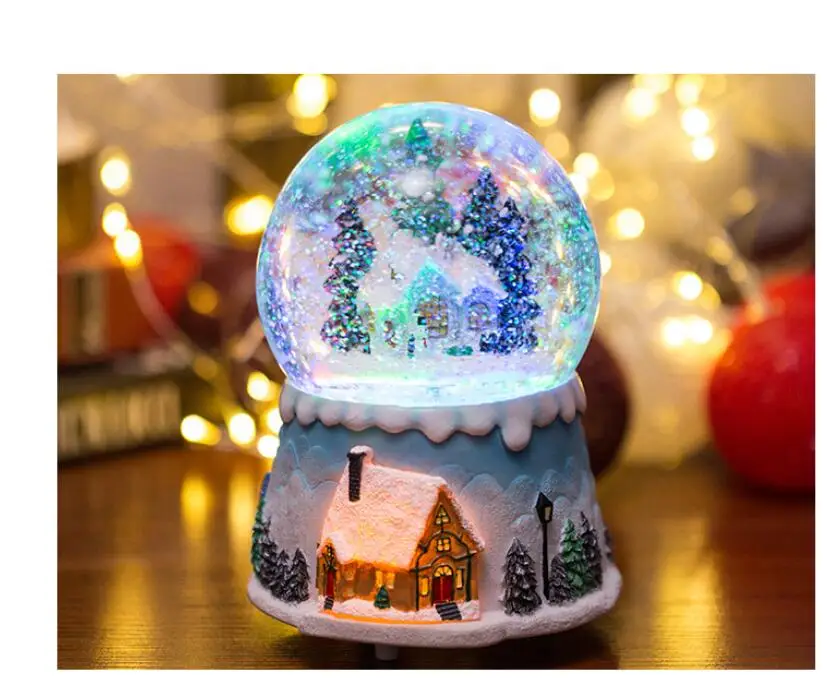 

Crystal ball snow to send a girl friend girl seventh day creative birthday gift