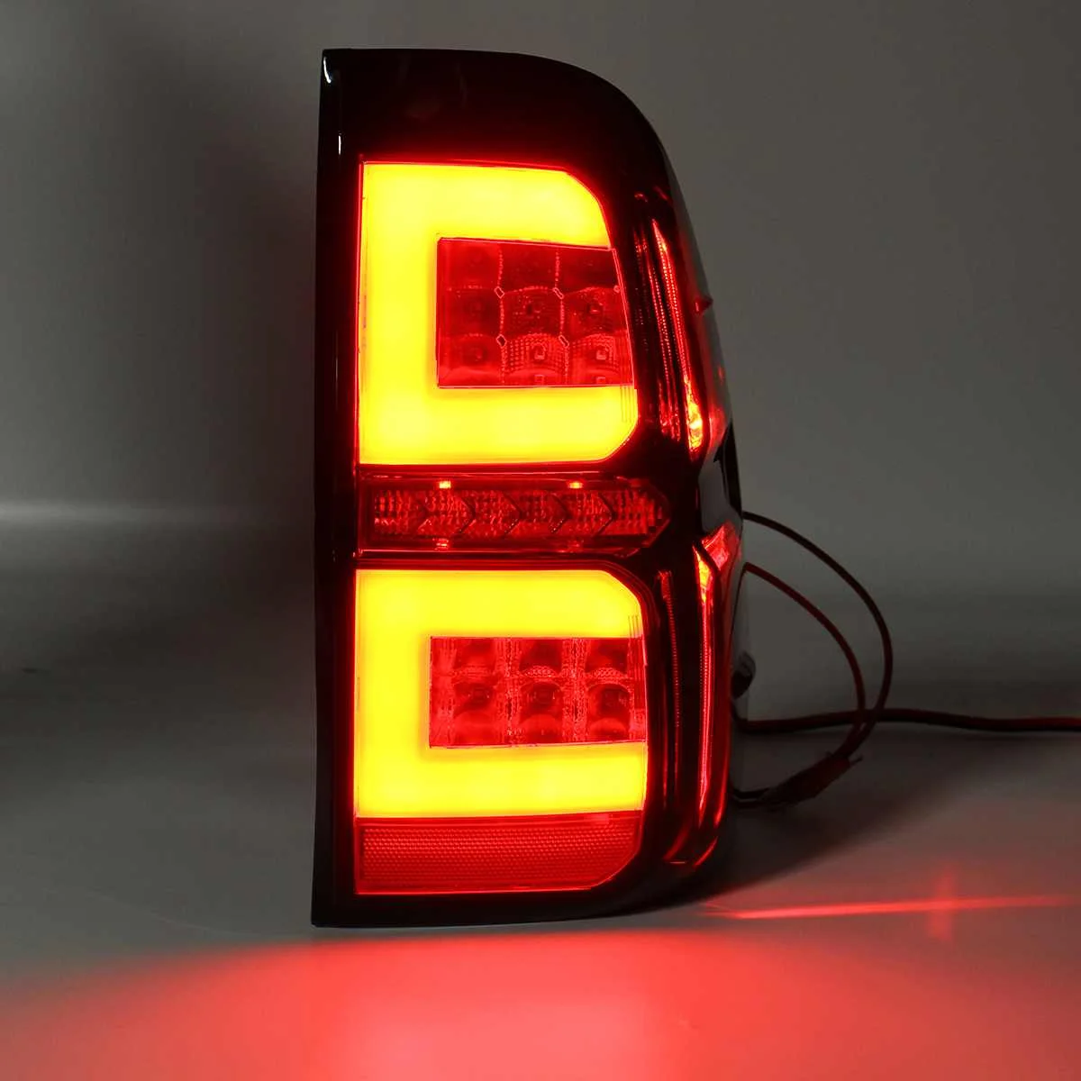  Led Taillights For Toyota Hilux Revo SR5 M70 2015-2018 Pickup Car Brake Lamp Modified High Brightne - 32981879148