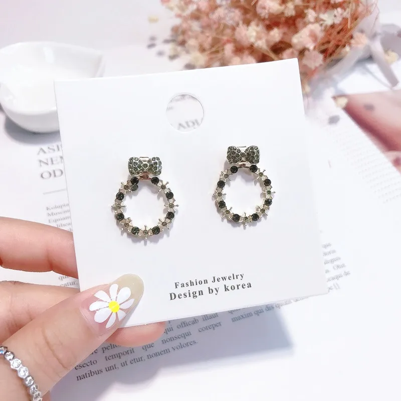 

2019 New Summer Lovely Colourful Bow Earrings For Women Geometry Circle Simulated Temperament Crystal Ear ring