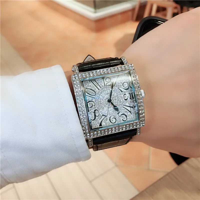 

2019 New Arrival Popular 4 Colors Quartz Watch for Couple Chic Diamond Leather strapt Waterproof Digital Watches Lover G