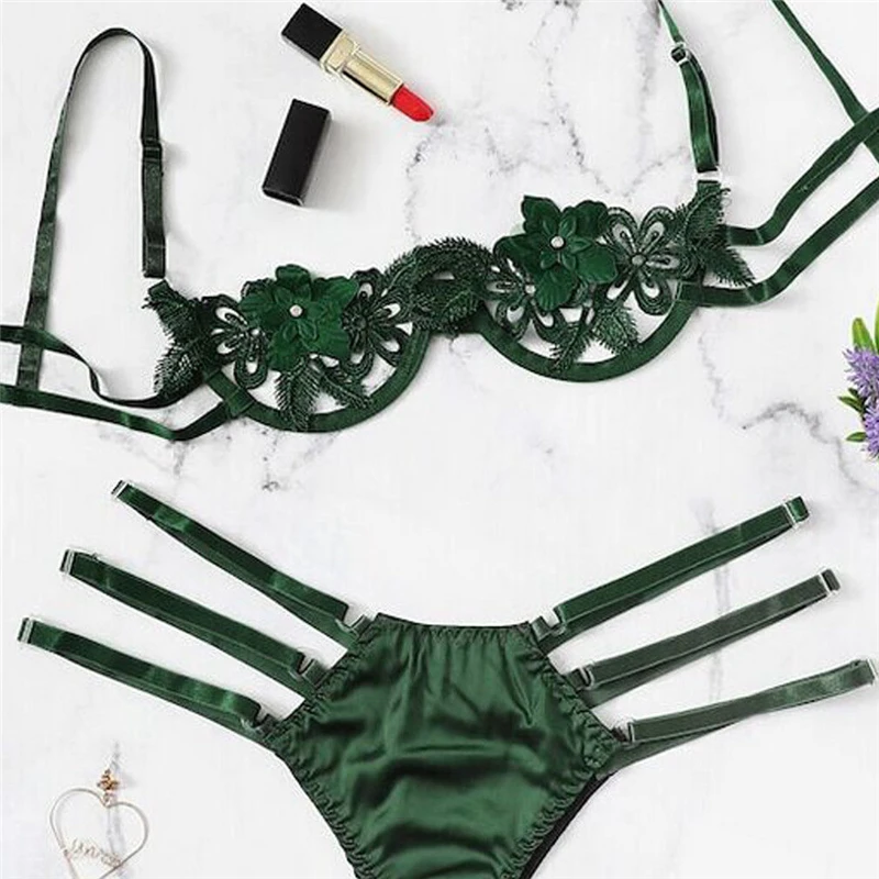 Sexy Women Lace Lingerie Bra Set New Female Vogue chic Brief Sets Lady lace flower Bra and panties femme Unlined