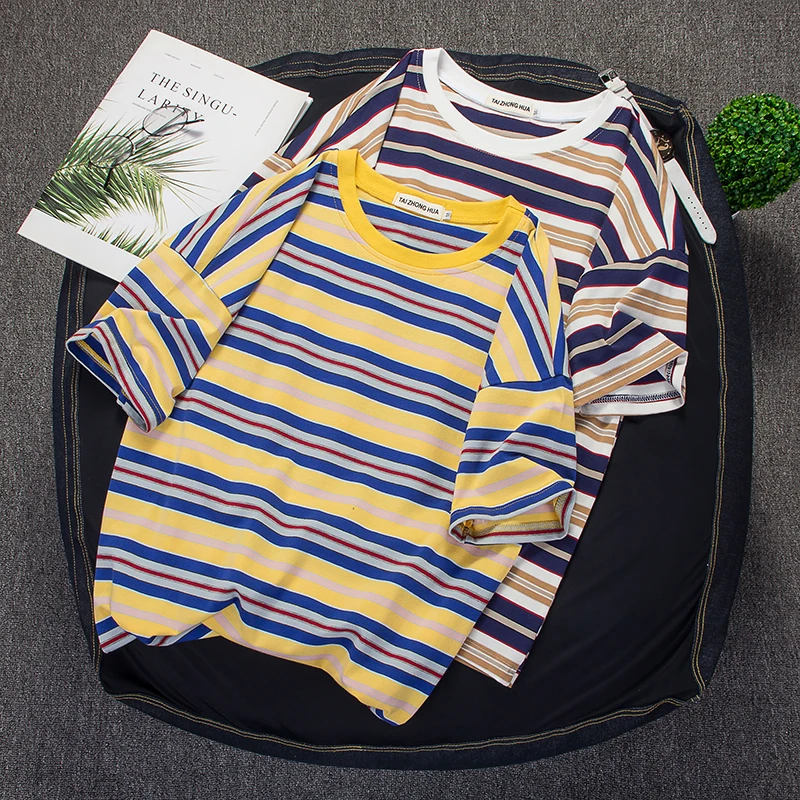 

Men's T-shirt 19 Summer New Short-sleeved Men's Striped T-shirt Youthful Vitality Five-point Sleeves Youth Casual Men's Clothing