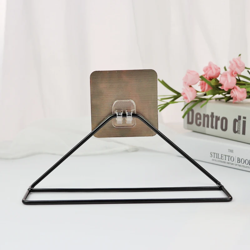 Iron Simple Self-adhesive Wall Hanging Triangle Shoe Rack Shoes Cabinet Shelf Creative Storage | Дом и сад