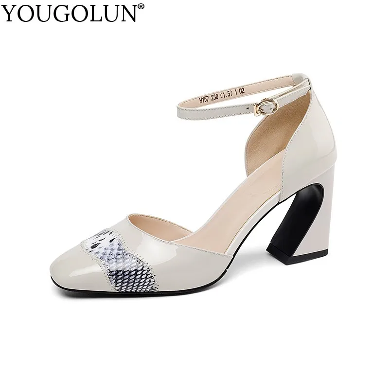 

Spring Autumn Women Patchwork Patent Leather Square Toe Shoes 7.5cm Thick High Heels Sexy White Black Ladies Pumps YOUGOLUN B082