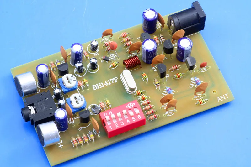 Цифровой fm передатчик радио плееров станция 0 1 Вт PLL стерео BH1417F комплект|kit kits|radio