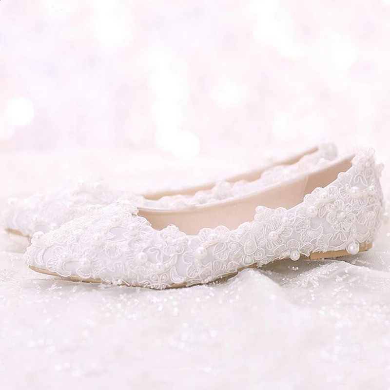 

White Sweet Lace Bride Shoes Middle Heel Wedding Party Dancing Shoes Pointed Toe Formal Dress Shoes Woman Pumps Plus size 40-42