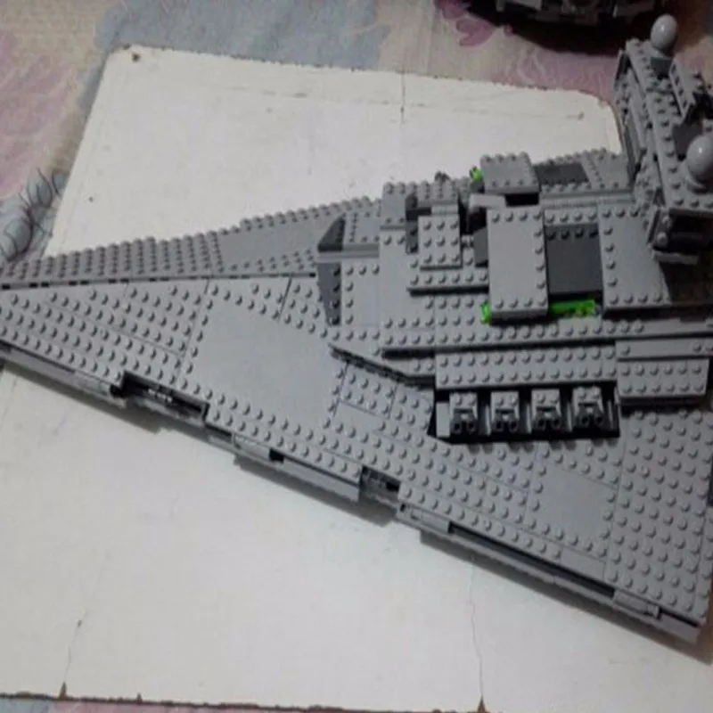 

Lepin Building Block 05062 Star Wars Empire Star Destroyer Dress Spelling Insert Plastic Building Blocks Children Toys 1359pcs