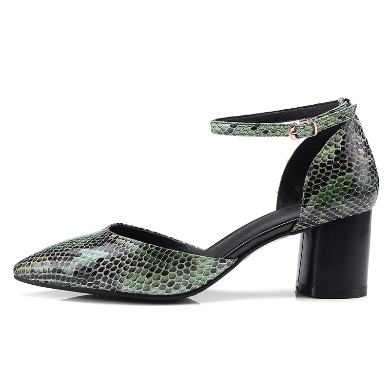 

Plus Size Genuine Leather Women Pumps 6.5 CM Chunky Heels Pointed-toe Buckle Sandals Summer Woman Shoes Box Packing HD124