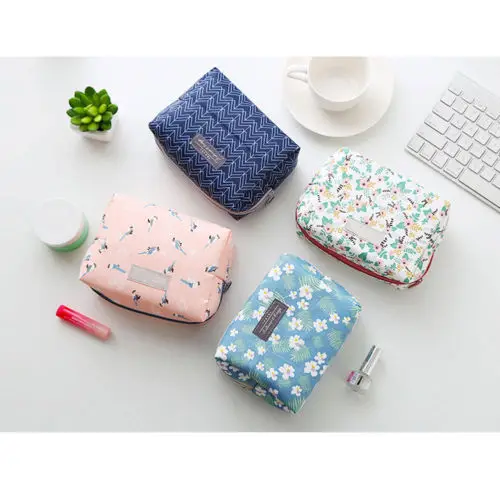 

1x Waterproof Storage Bags Cosmetic Makeup Bag Waterproof Women Storage Bag Travel Organizer Toiletries Kit Cosmetics