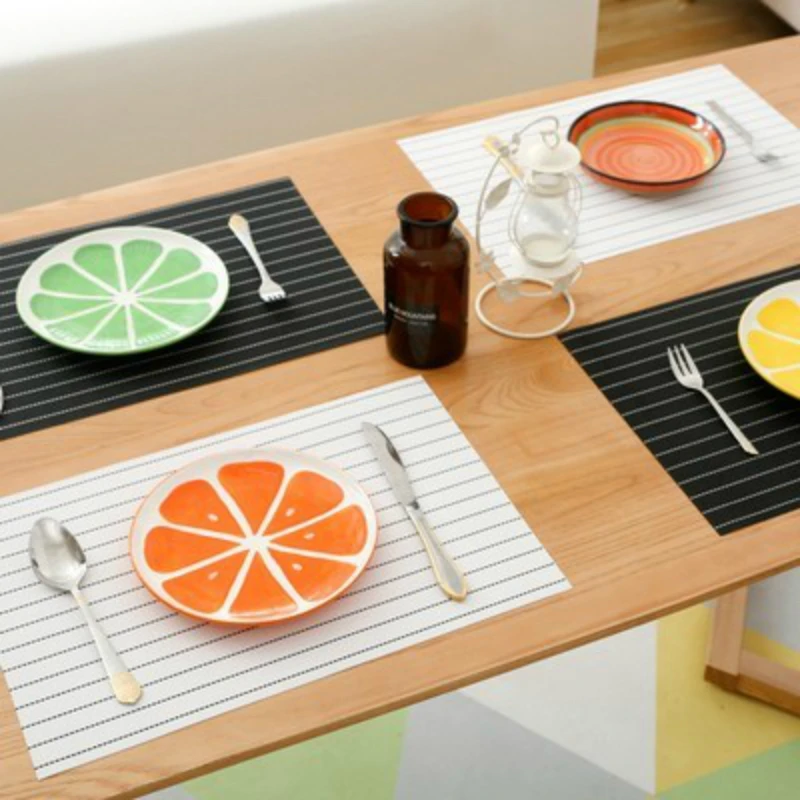 

4Pieces Food Pad Pvc Tableware Mat Coaster Bowls And Plates Pad Heat Insulation Pad Non-slip Environmental Protection Tablecloth