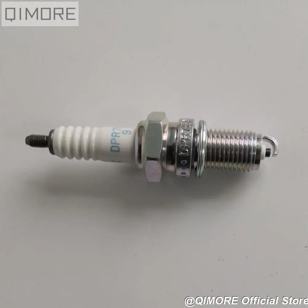 

Resistor type Spark Plug DPR7EA-9 for Scooter CF250 CH250 CN250 CH125 CH150 VT1100 (replace D7RTC D7RTC-9 D7TC DR8EA D7EA)