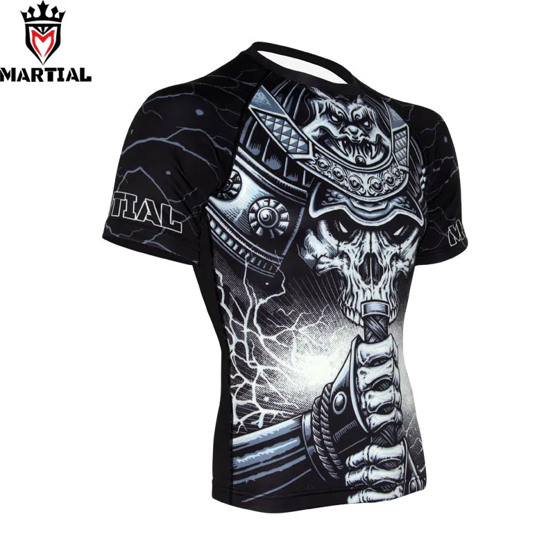 Online Martial guerrero diseño original MMA rashguard camisa de secado rápido al aire libre hombres Deporte Camiseta muay thai camisetas medias de compresión