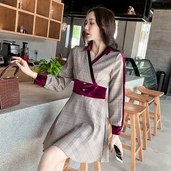 

2019 Korean Temperament V Lead Waist Velvet Lattice OL Dress Woman