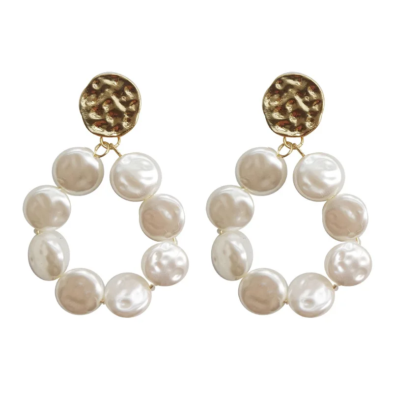

Simple Irregular Pearl Korea round Earrings