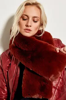

Trendyol Tiles Fur Scarves Lanyards TOFAW19NW0185