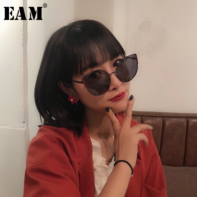 

[EAM] 2019 New Spring Summer 5 Colors Yellow Personality Cool Big Glasses Women Fashion Tide All-match JS716