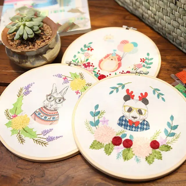 10 Pieces 6.7inch 17cm Round Wooden Embroidery Hoops Set 5