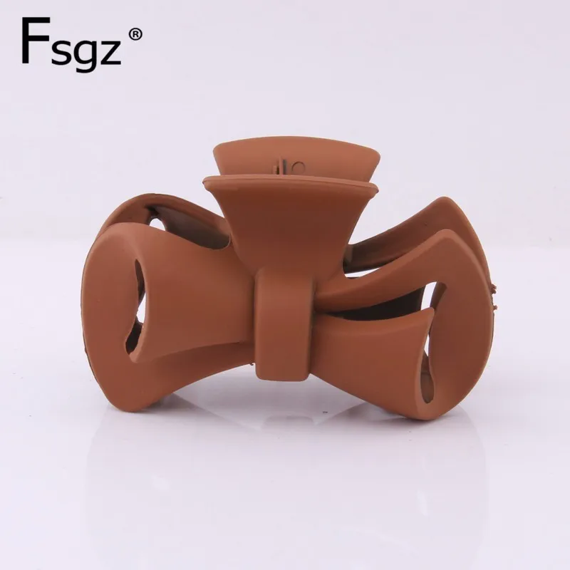 

8 CM Hair Claw Crab For Women Hollow Out Bowknot Plastic Hair Catching Clamps Strong Bit Force Hairpin Ponytail Holder Headdress