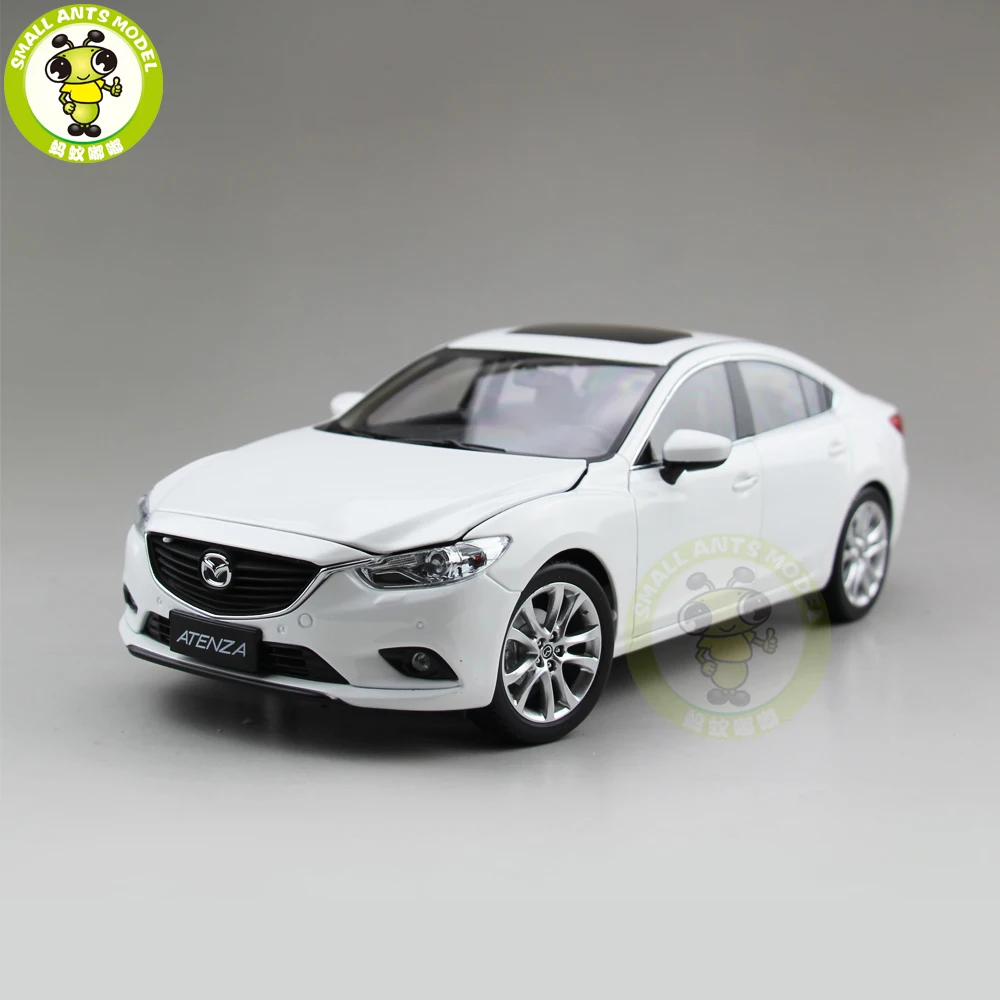 

1/18 Mazda 6 ATENZA Diecast Car Model Toy for kids Boy Girl Gift Collection White