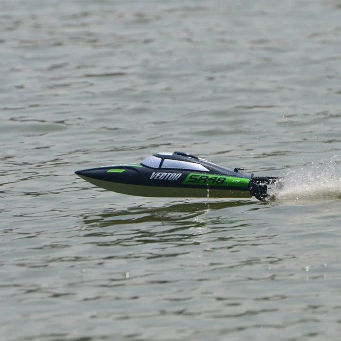 

VOLANTEXRC Waterproof RC Boat RTR 2CH 45km/H 2600KV Brushless Motor Radio Control Speedboat Summer Water Toy For Children Gifts
