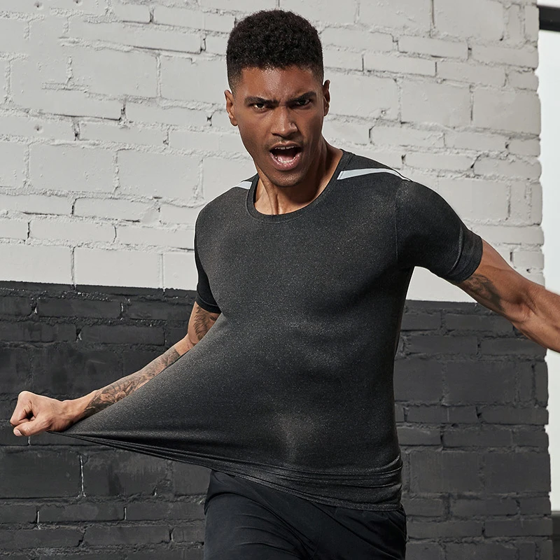 

Willarde Men's Sports Running T-Shirts Stretchy Quick Dry Fitness Training Jogging Gym Jerseys Tops