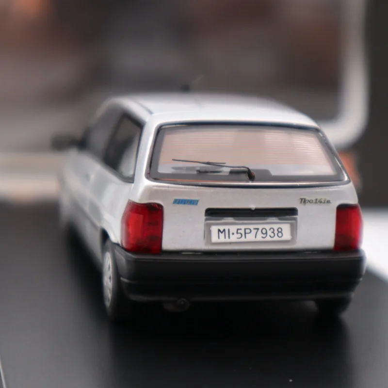Премиум X 1:43 Fiat Tipo 3 двери 1995 серебро PRD454 литье под давлением модели Ограниченная серия Коллекция игрушек автомобиль