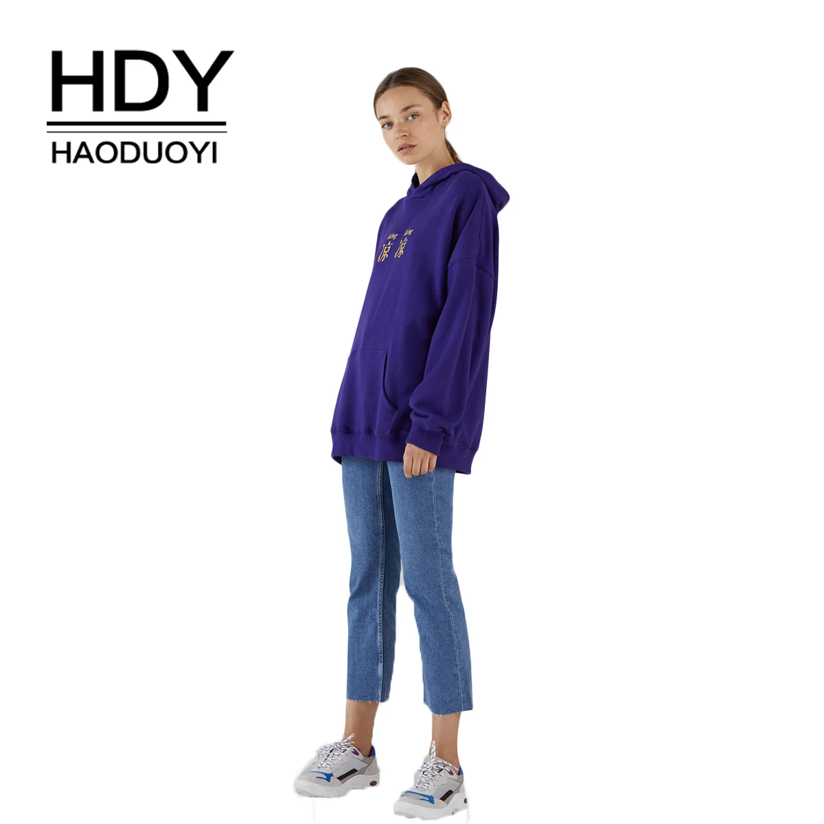HDY haoduoyi Простой повседневный тренд однотонный топ с китайскими буквами