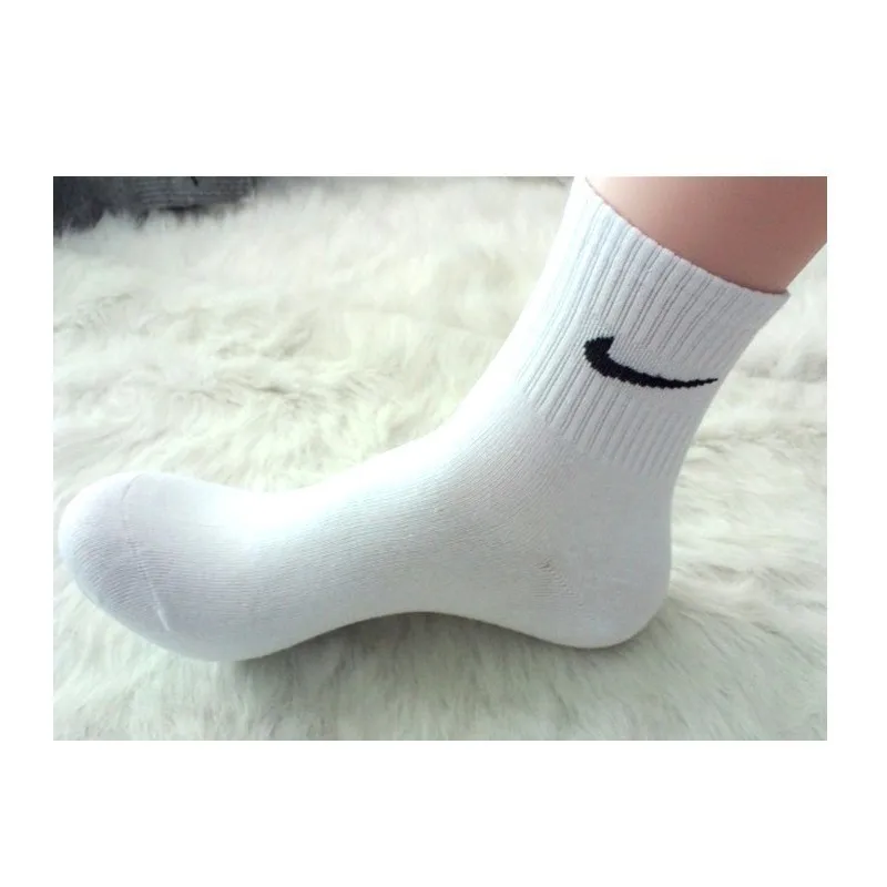 

Nike New Arrival Original Leisure Sports Socks 1 Pair