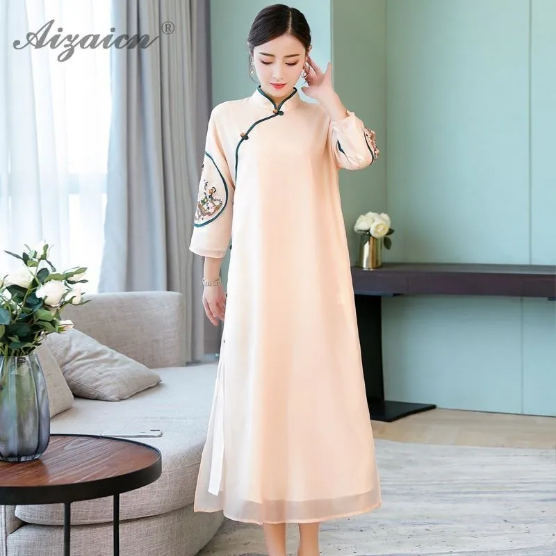 

Moderm Fashion Pink Long Cheongsam Embroidery Qi Pao Dresses Oriental Style Dressing Women Chinese Traditional Dress Qipao