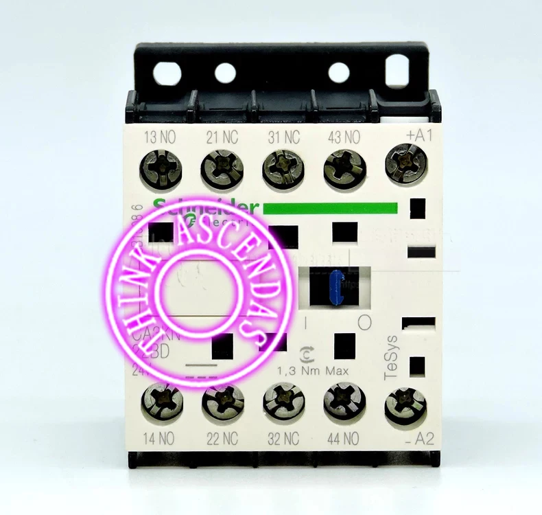 

TeSys K Control Relay CA2K CA2KN40 4NO CA2KN40E7 48V / CA2KN40F7 110V / CA2KN40G7 120V AC 50/60 Hz