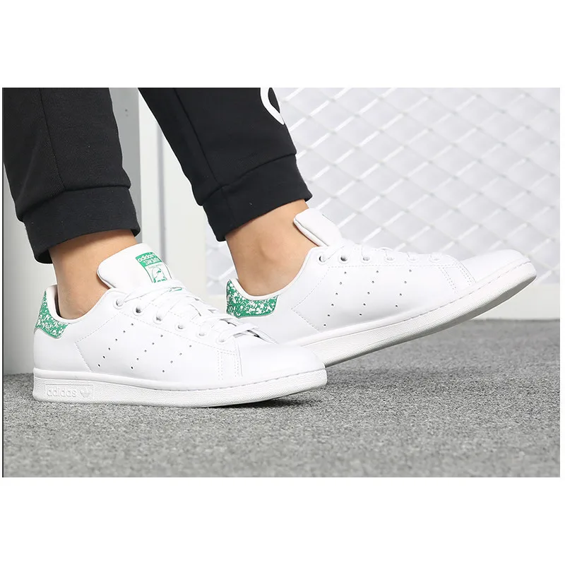 Adidas Stan Smith Original Women Skateboarding Shoes White & Green Lightweight Wear-resistant Breathable Sneakers #BZ0407 Adidas Stan Smith Original Women Skateboarding Shoes White & Green Lightweight Wear-resistant Breathable Sneakers #BZ0407