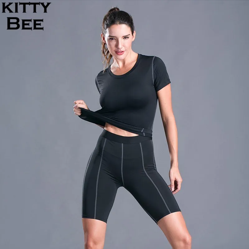 

Jogging Sport Suit Women Plus Size Running Yoga Set Fitness Workout Sport Costume Women 2 Pieces Sport Top+Shorts Sport Clothing