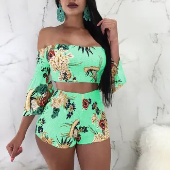 

2019 Hot Summer 2 Two Piece Set Women Sexy Off Shoulder Fold Ruffles Tops shorts Set Floral Print Female Casual Holiday Outfits