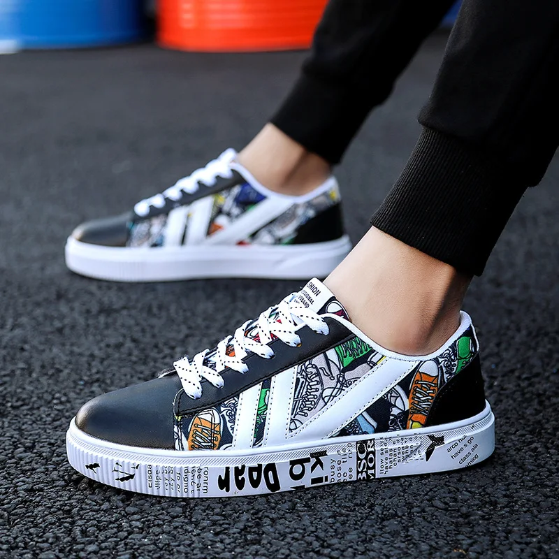 

Men's Vulcanized Shoes Graffiti Printing Pattern Fashion Men Casual Platform Shoes Sneakers Lace-up Canvas Zapatos De Hombre