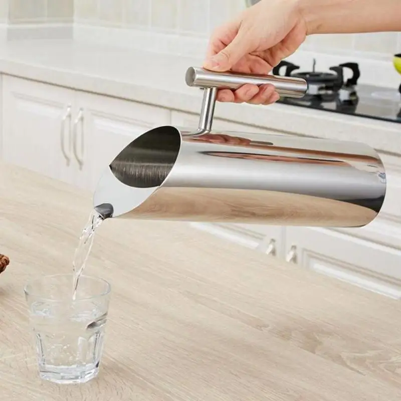 

1/1.5/2L Stainless Steel Cold Water Jug Pot Durable Straight Ice-resistant Jug Kettle for Home Kitchen Bar Supply Container