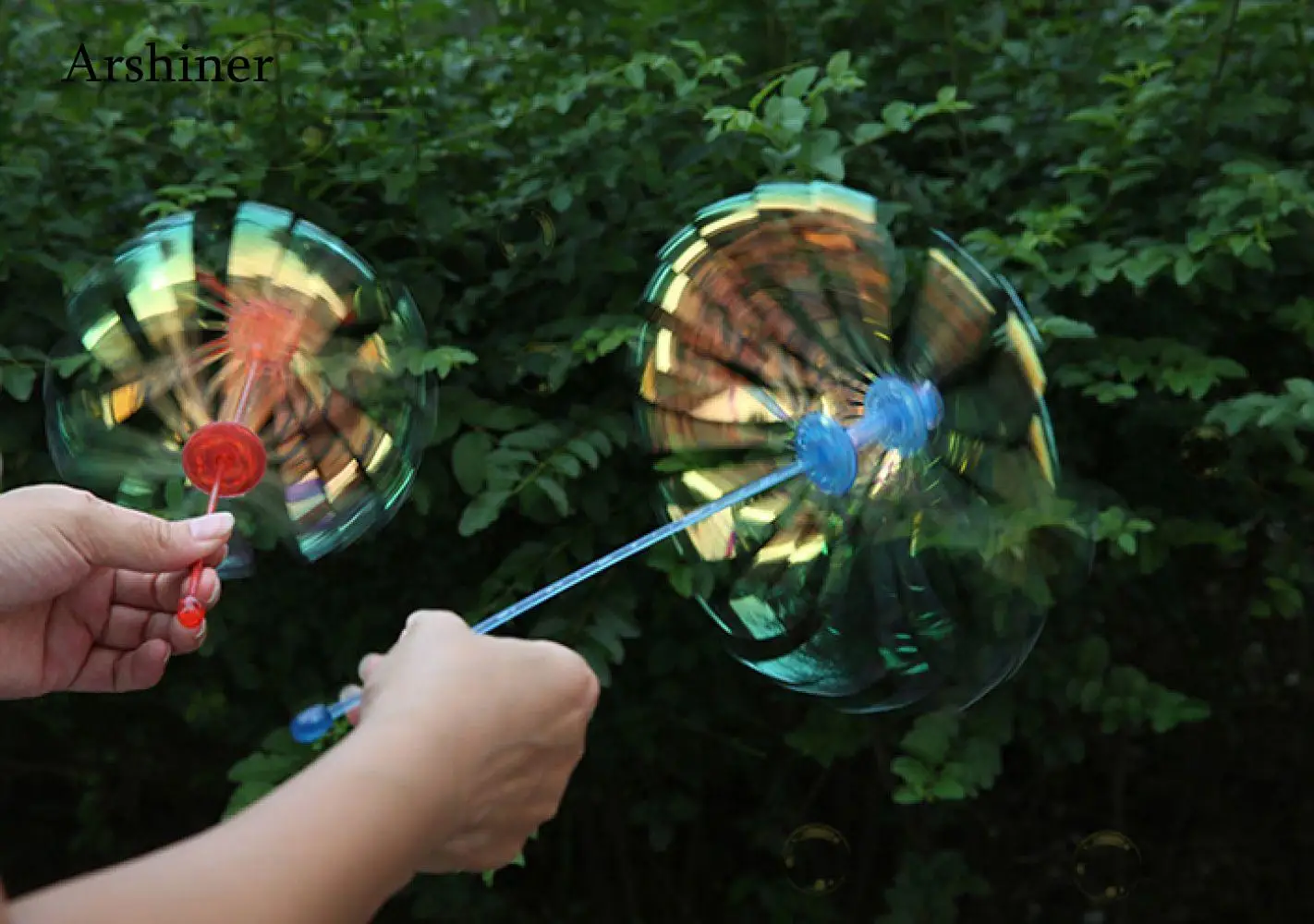 1Pcs Outdoor Activety Wands Toys Funny Popular Soap Bubble Colorful Shook Stick Blowing Bubble Play Amused for Children Kid Baby 1Pcs Outdoor Activety Wands Toys Funny Popular Soap Bubble Colorful Shook Stick Blowing Bubble Play Amused for Children Kid Baby