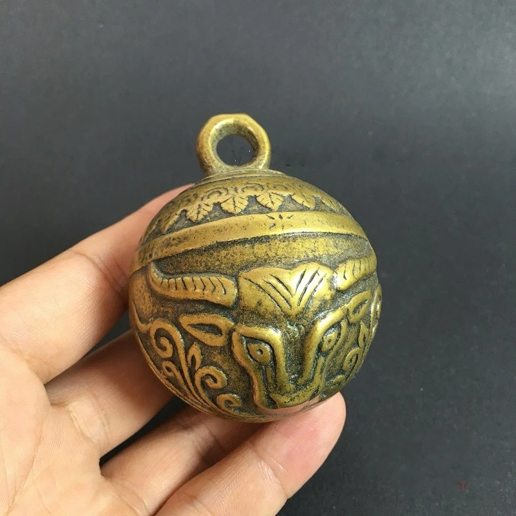Chinese old Antique Collectible Brass Tiger head small bell Exquisite Pendant