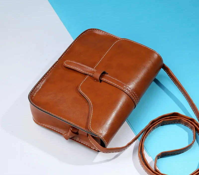 

2019 New Fashion Ladies Messenger Bags Vintage Small Leather Waterproof bag Decorated Leather Women Crossbody Bag