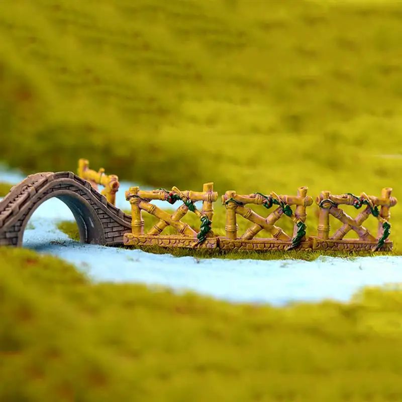 

2019 New Resin Bamboo Fence Miniatures Micro Landscape Ornaments Bonsai Home Garden Decoration Figurines