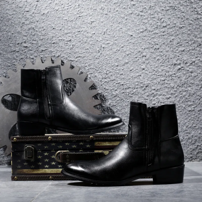 Классические модные мужские ботинки в байкерском стиле; ботильоны с острым носком; шитье из кружева; Зимние Повседневные рабочие ботинки средней высоты