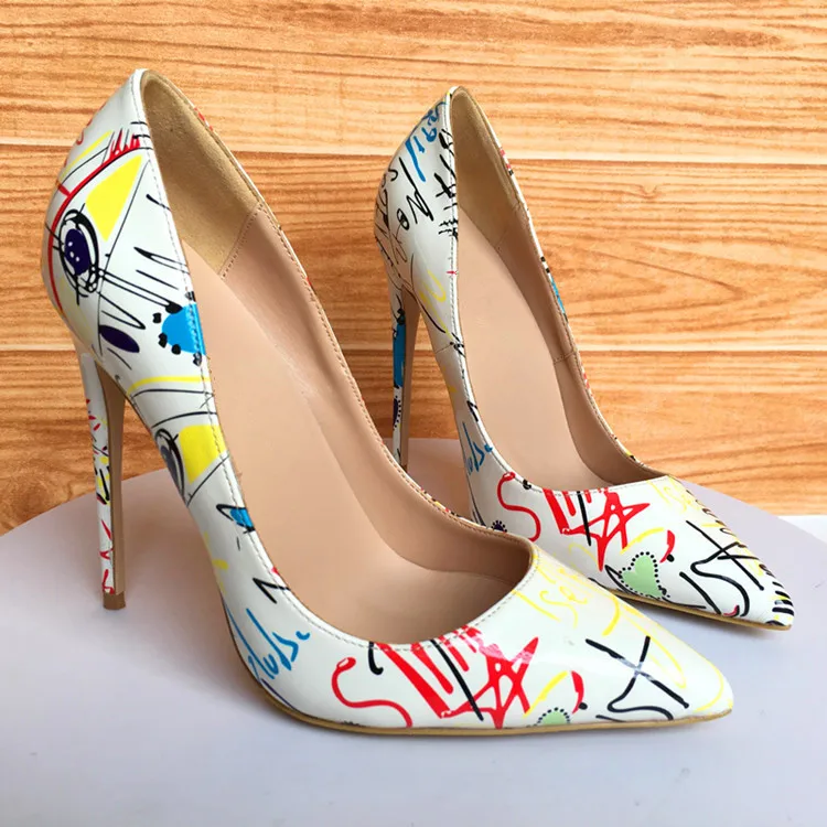 

2018 Hot Shoes Woman Pumps Heart Graffiti Patent Leather High Thin Heels Pointed Toes Shoes Woman Pumps Color Big Size On Sales