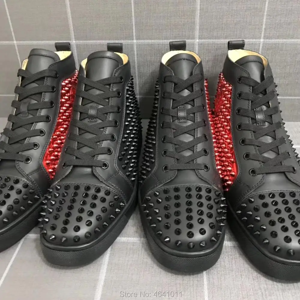 

Outdoor sports Lace Up cl andgz Black with Red bottoms For Men Low Cut Sneaker shoes spikes whole casual models Flat Loafers