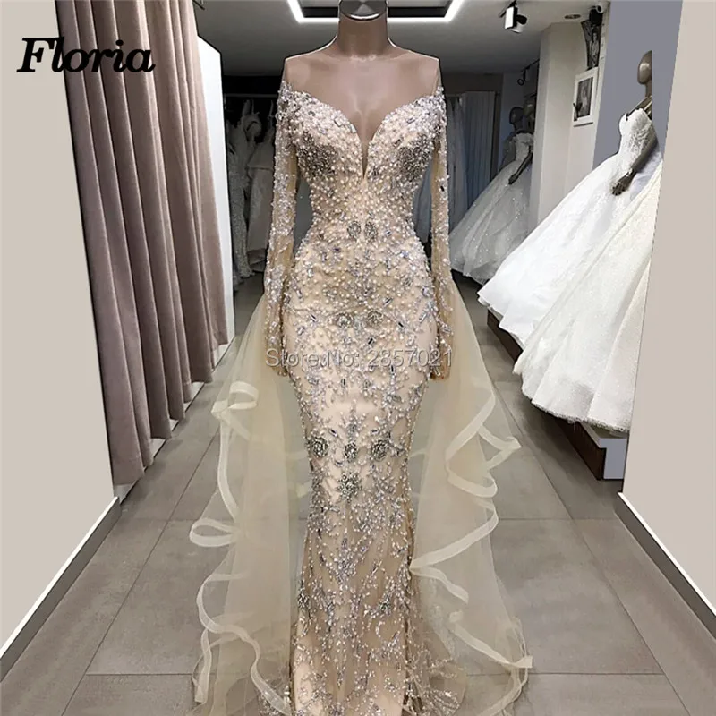

Champagne Beaded Long Evening Dresses 2019 New Arabic Couture Dubai Formal Prom Dress Abendkleider Sexy Off Shoulder Party Gowns