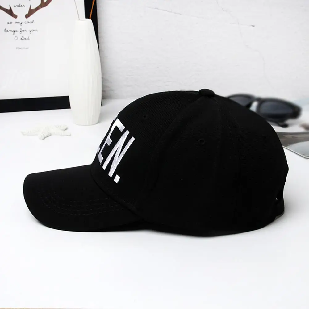 KING QUEEN Бейсбол кепки Snapback для мужчин женщин козырек папа Bone Белый Черный буквы