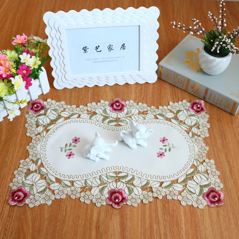 

Modern Satin Lace Placemat Table Doily Floral Embroidery Mug Drink Coasters Set Cloth Fabric Tea Cover Towels Home Wedding Decor