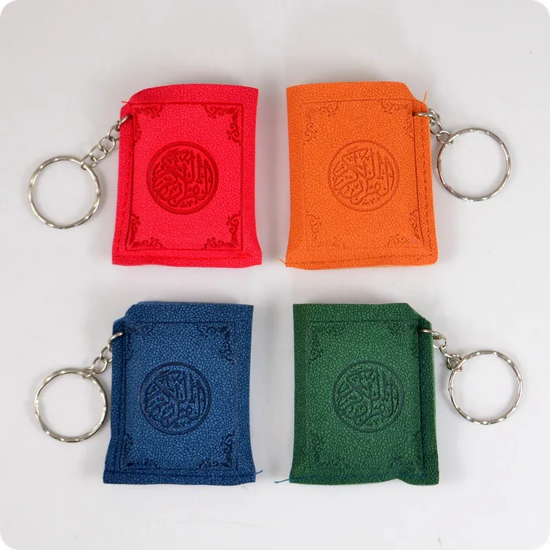 

Leather Case Mini Arabic language Koran Quran Islam Muslim ALLAH real paper can read Pendant KeyChains Fashion Religious jewelry