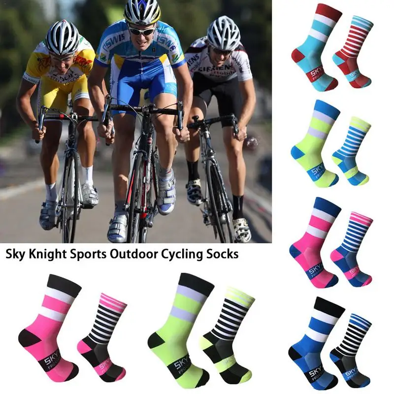 

High Quality Sweat Absorption Sports Outdoor Cycling Socks Left And Right Feet Wave Point Striped Bikes Socks For Men And Women