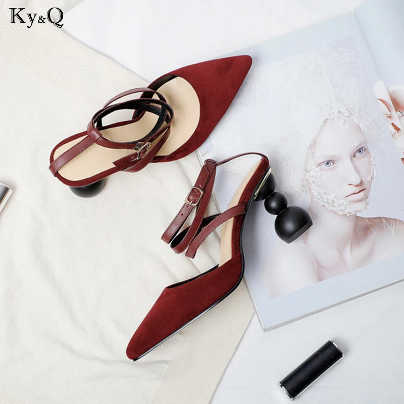 

2019 Summer New Roman Lady Fashion Pointed Comfortable Leather Shaped With Cross Bandage Casual Wild High Heel Sandals 5-8cm