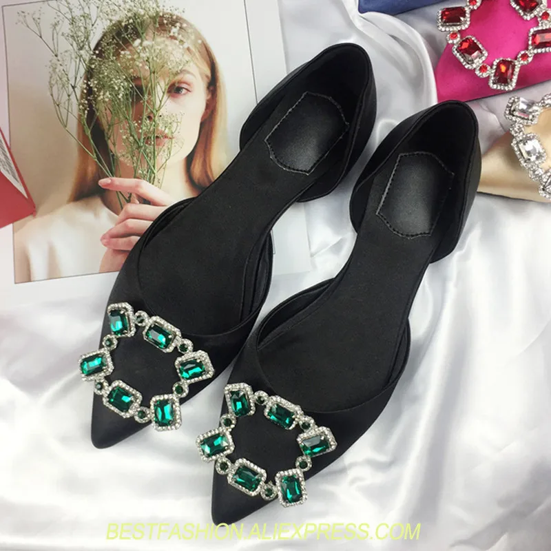 

Buckle Women shoes flats Slip On Ladies Shoes Fashion velvet Comfortable Women's Casual shoes Female Pointed Toe Shoes Woman