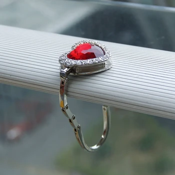 

Support hook of Handbag Folding in Red Heart Shape with Rhinestone Decoration